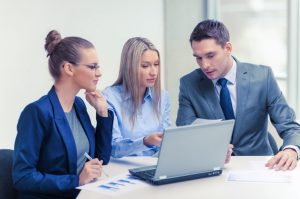reviewing candidates in screen